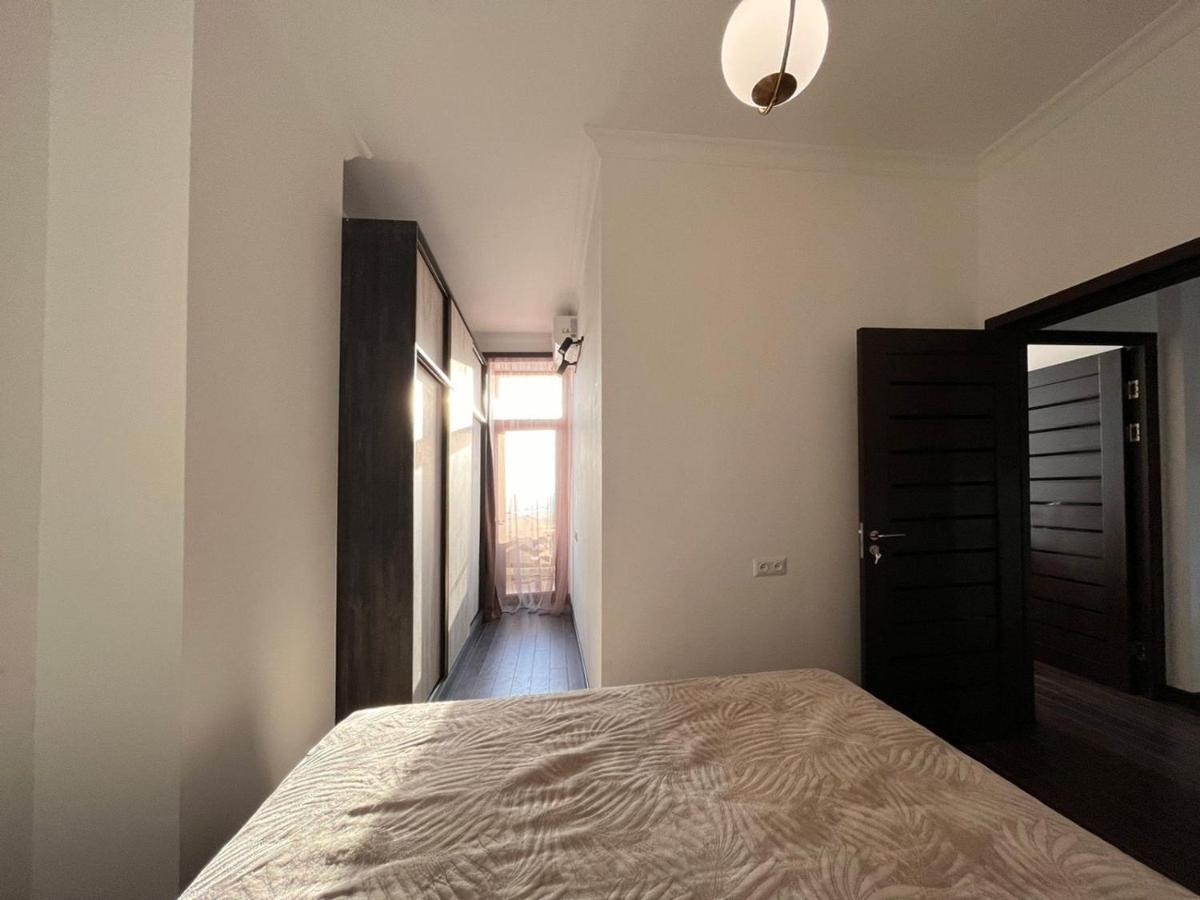 Mountain View Appartement Jerevan Buitenkant foto