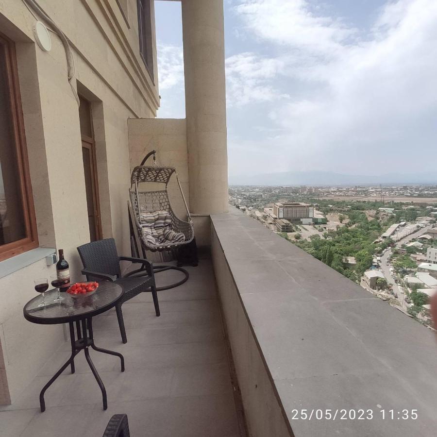 Mountain View Appartement Jerevan Buitenkant foto